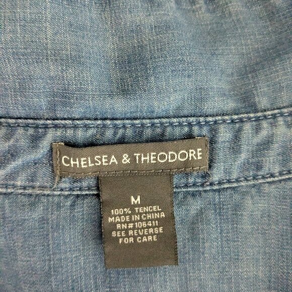 CHELSEA & THEODORE Blue Chambray Short Sleeve Collared Short Dress; Size M - Picture 4 of 5